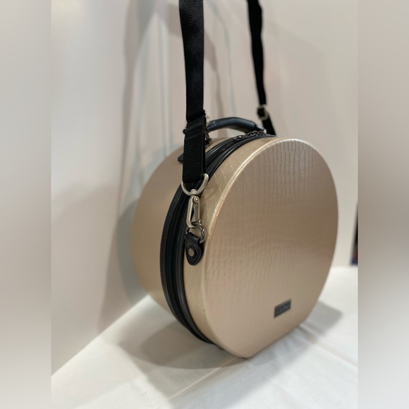 Calpak Hatbox bag - Picture 6 of 13